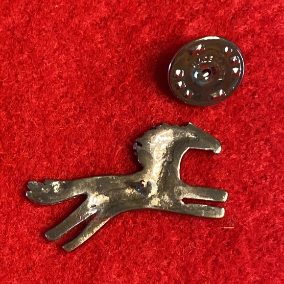 Silver Tone Pony Horse Equestrian Pin - Picture 4 of 12